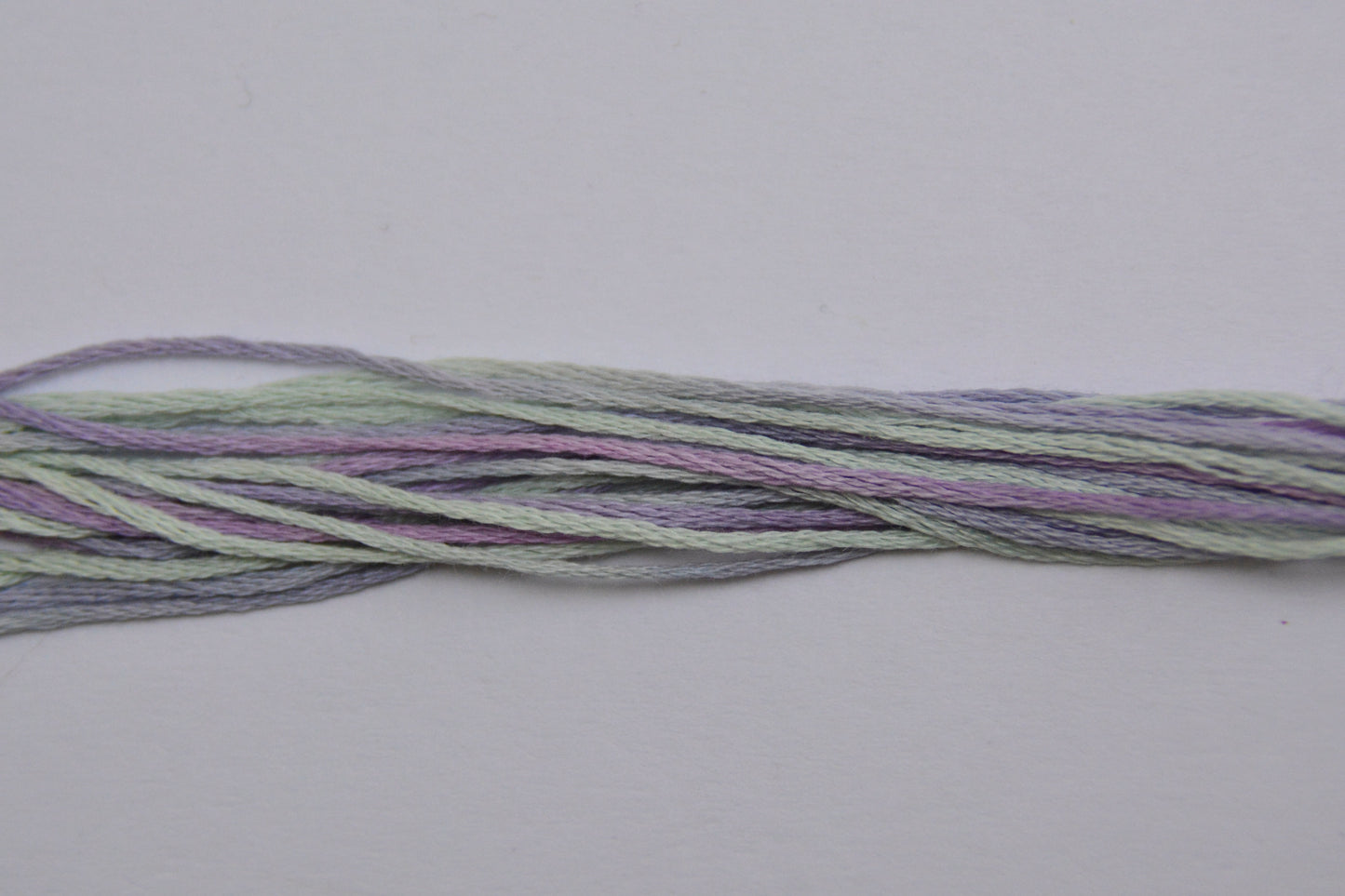 Beachcomber 4149 Weeks Dye Works 6-Strand Hand-Dyed Embroidery Floss