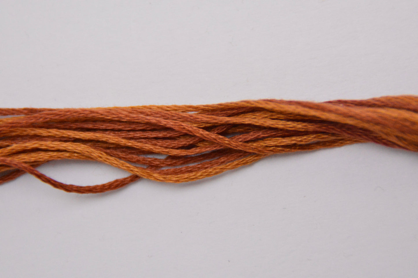 Cinnamon Twist 1228a Weeks Dye Works 6-Strand Hand-Dyed Embroidery Floss