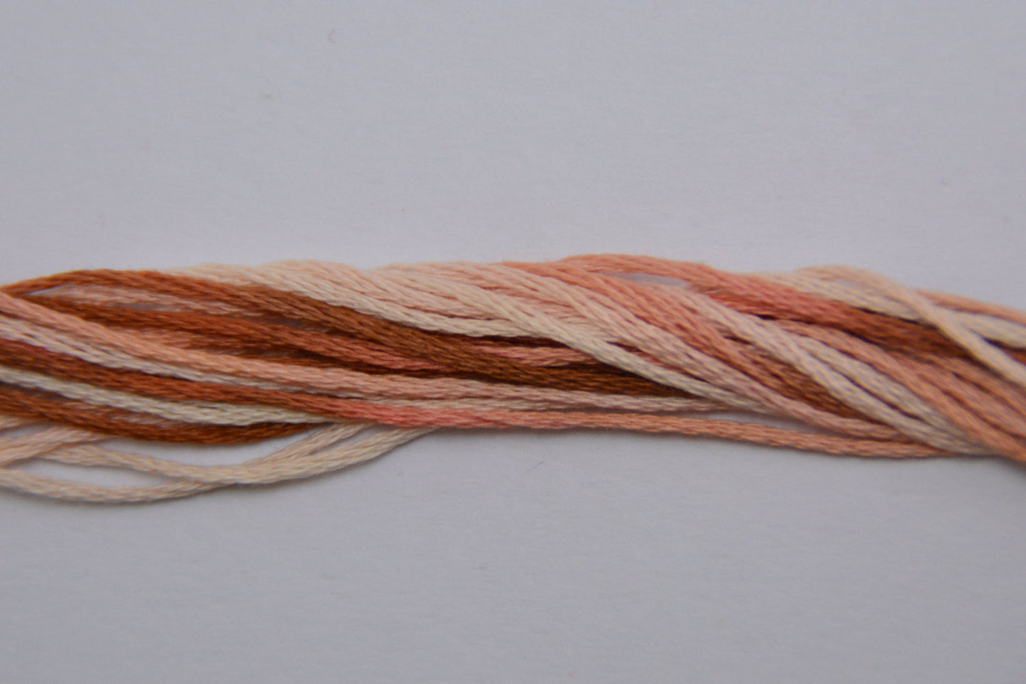 Peach Cobbler 4151 Weeks Dye Works 6-Strand Hand-Dyed Embroidery Floss