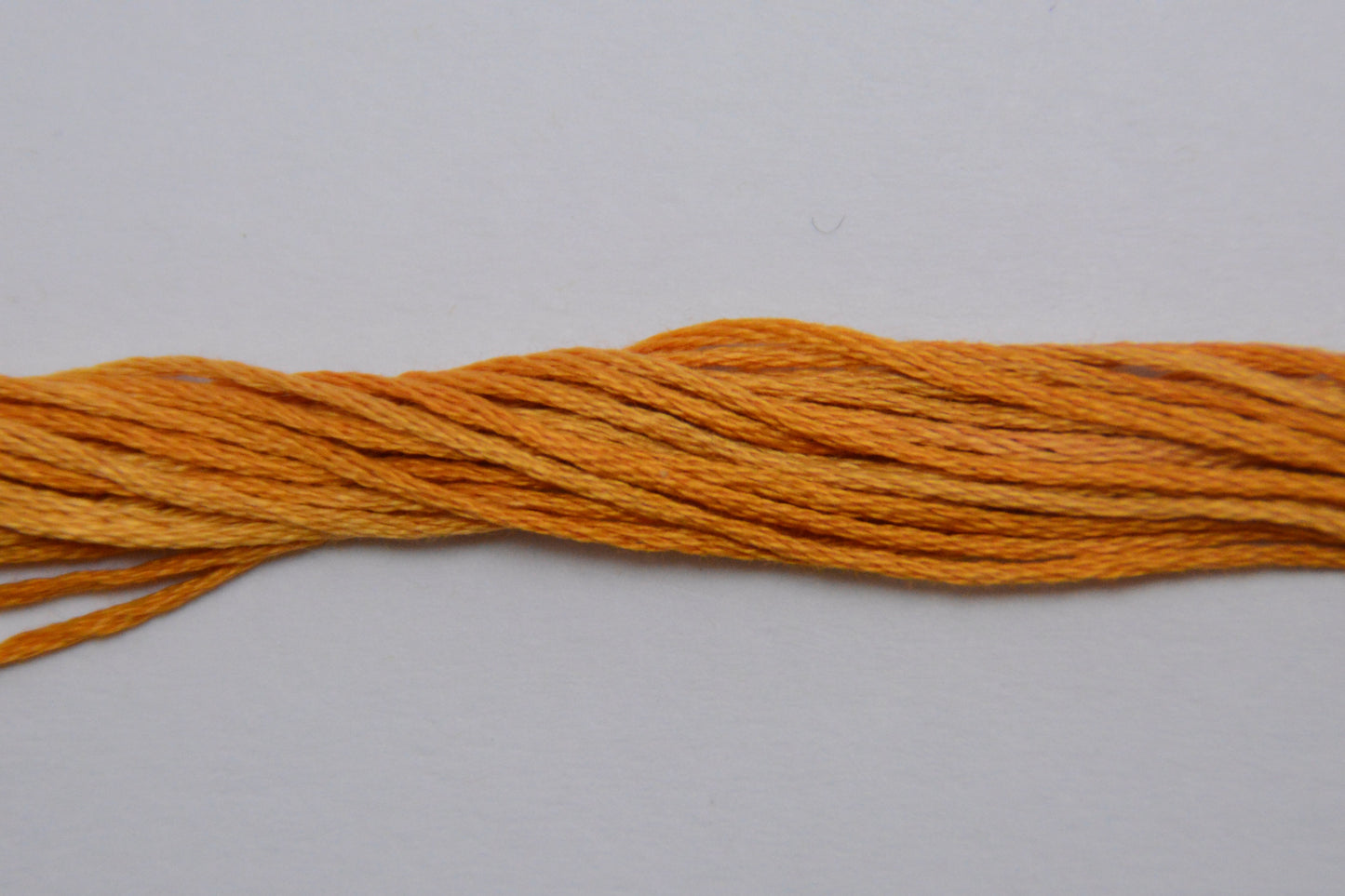 Marmalade 2225a Weeks Dye Works 6-Strand Hand-Dyed Embroidery Floss