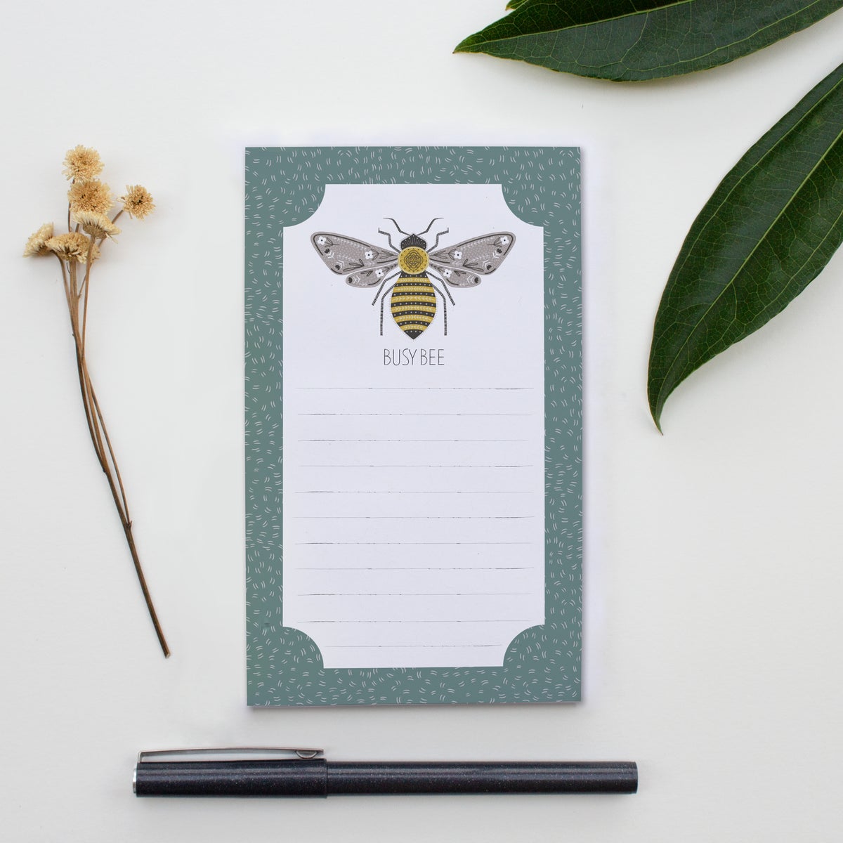 Gingiber Busy Bee Notepad – The Rural Stitch Co