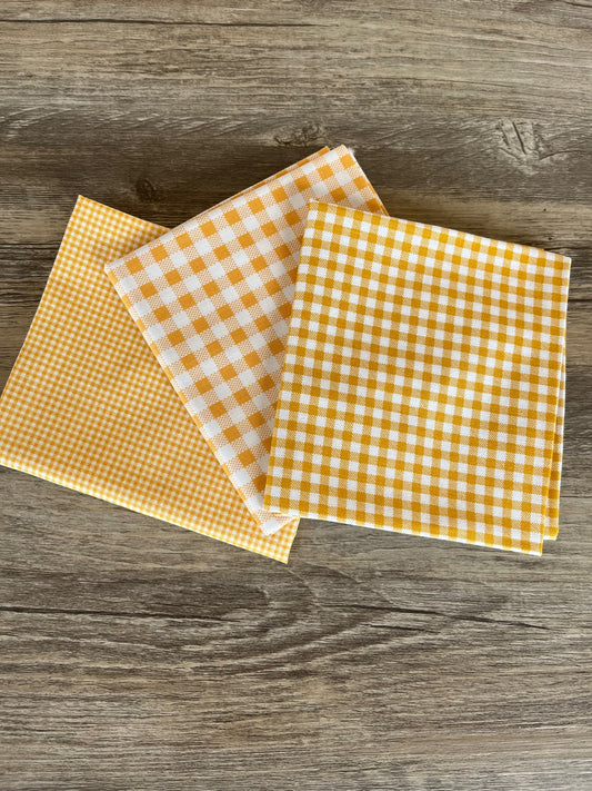 Bee Ginghams Yellows Fat Quarter Bundle Lori Holt for Riley Blake Design